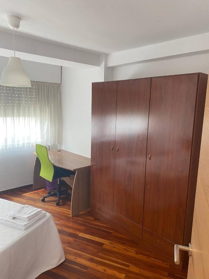 Apartmán Piso En El Ensanche Santiago de Compostela Exteriér fotografie